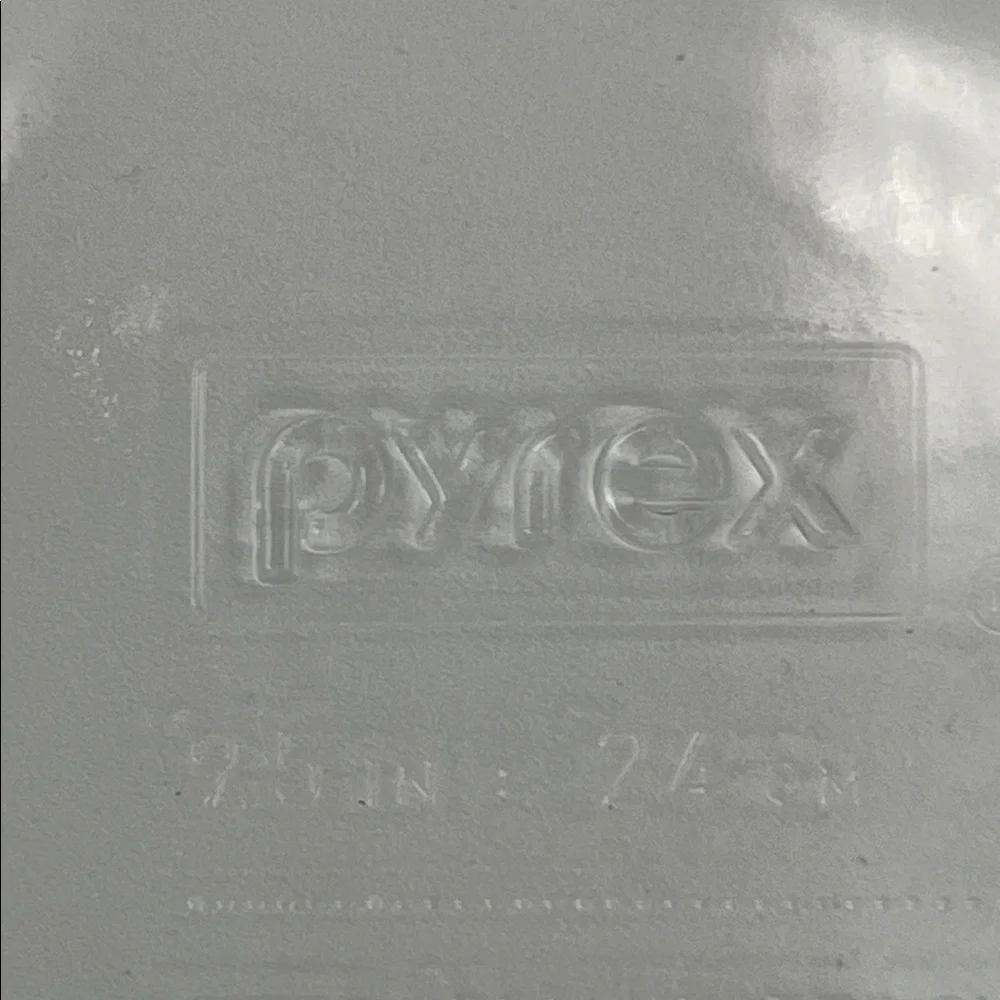 Pyrex # 209 Clear Glass Deep Dish 9.5